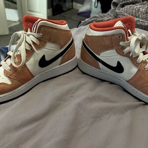 Nike Air Jordan high top shoes size 3.5 orange and white